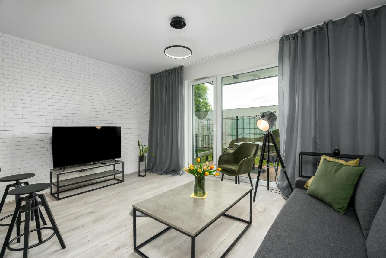 Esencja Apartments With Free Parking Garbary 104 By Noclegi Renters Poznan Luaran gambar