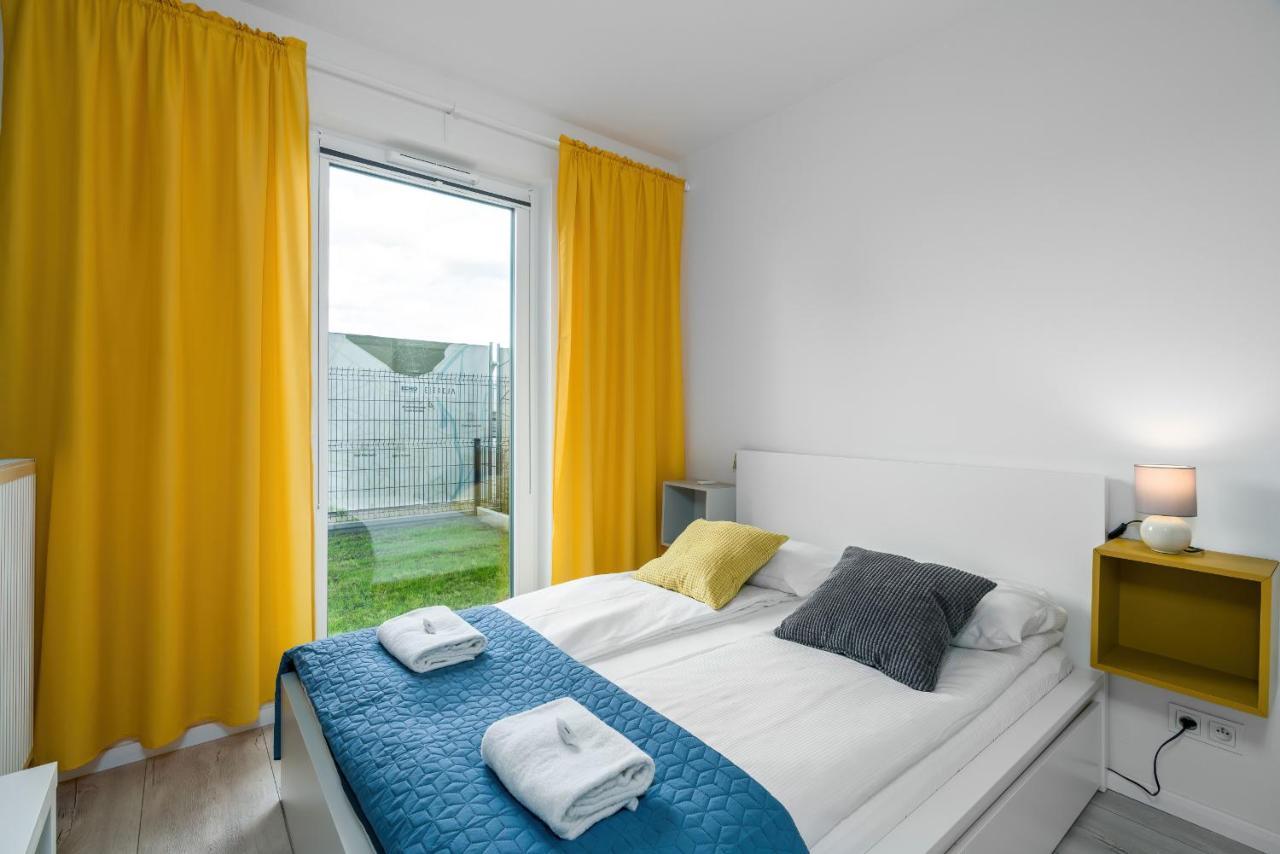 Esencja Apartments With Free Parking Garbary 104 By Noclegi Renters Poznan Luaran gambar