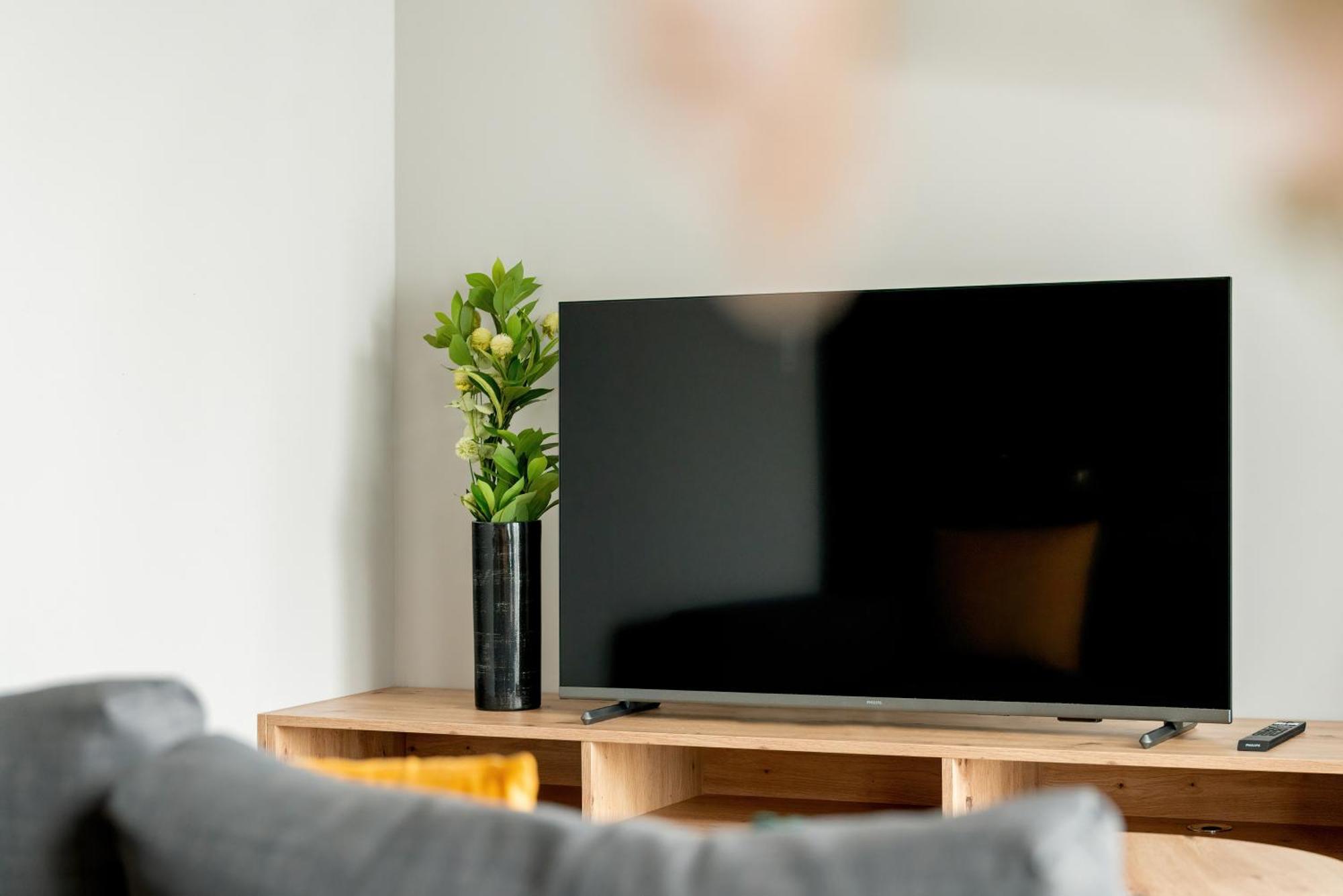 Esencja Apartments With Free Parking Garbary 104 By Noclegi Renters Poznan Luaran gambar