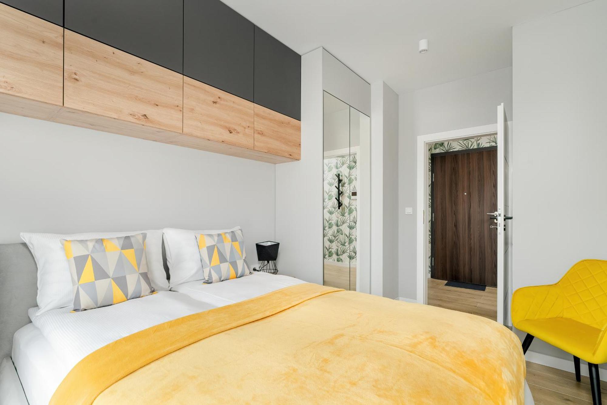Esencja Apartments With Free Parking Garbary 104 By Noclegi Renters Poznan Luaran gambar