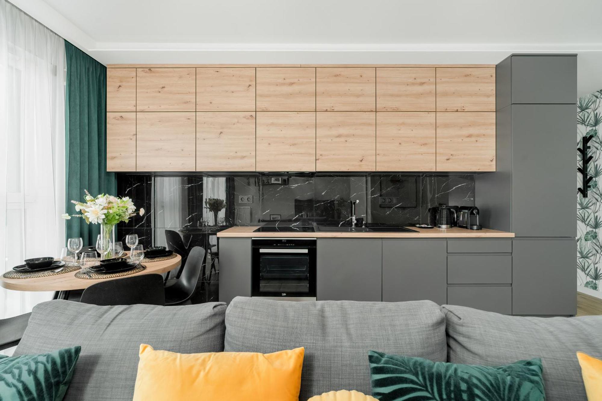 Esencja Apartments With Free Parking Garbary 104 By Noclegi Renters Poznan Luaran gambar