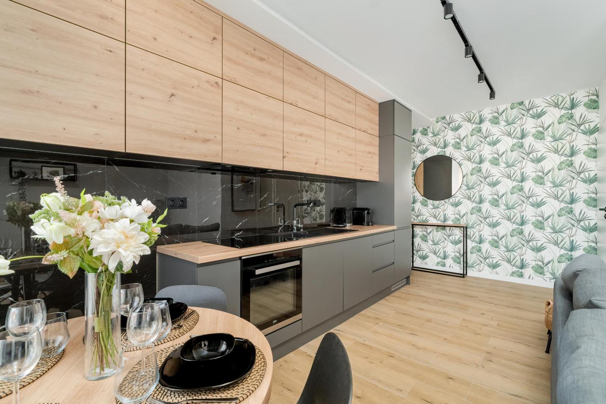 Esencja Apartments With Free Parking Garbary 104 By Noclegi Renters Poznan Luaran gambar